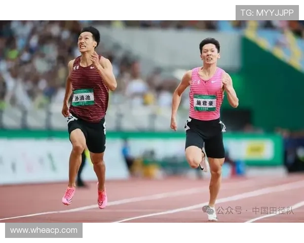 中国新星横扫劲敌挺进总决赛四强掀起网球赛场青春风暴 中国新星横扫劲敌挺进总决赛四强掀起网球赛场青春风暴