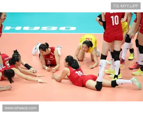 中国女排逆袭力克巴西队,成功晋级世界杯决赛展现强大实力 中国女排逆袭力克巴西队,成功晋级世界杯决赛展现强大实力