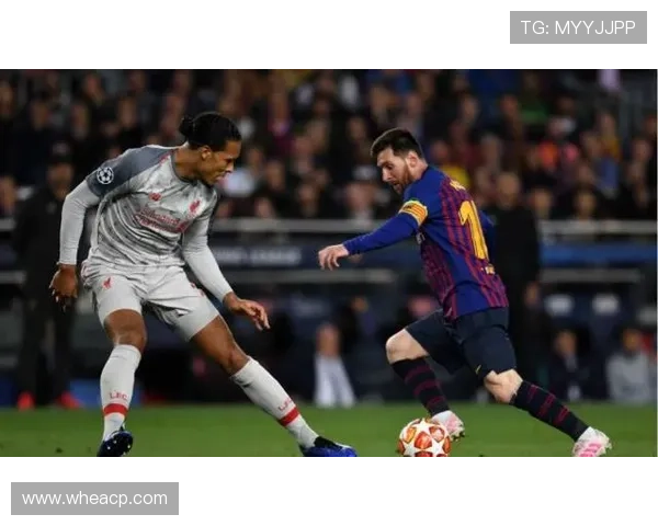 佛罗伦萨俱乐部发布新赛季规划引发球迷热议讨论不断备战力度提升 佛罗伦萨俱乐部发布新赛季规划引发球迷热议讨论不断备战力度提升