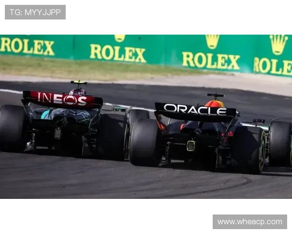 F1新赛季竞争白热化车队升级博弈引发全球车迷关注媒体热议走势